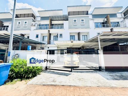 FOR SALE   3 Storey Taman Desa Tropika U15 Shah Alam , Selangor, Shah Alam