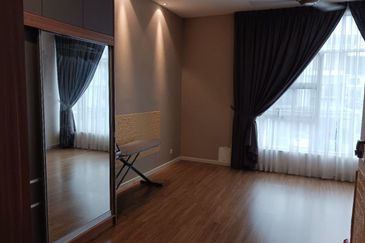 Parkfield Residences, Tropicana Heights