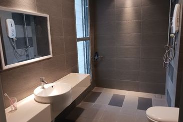 Parkfield Residences, Tropicana Heights