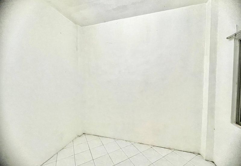 Putra Indah Apartment, Taman Pinggiran Putra