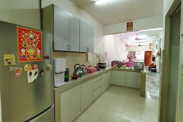 Taman Kinrara Seksyen 1