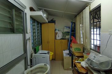 Taman Kinrara Seksyen 1