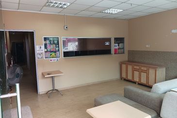 Kawasan Perniagaan Desa Ria Balakong