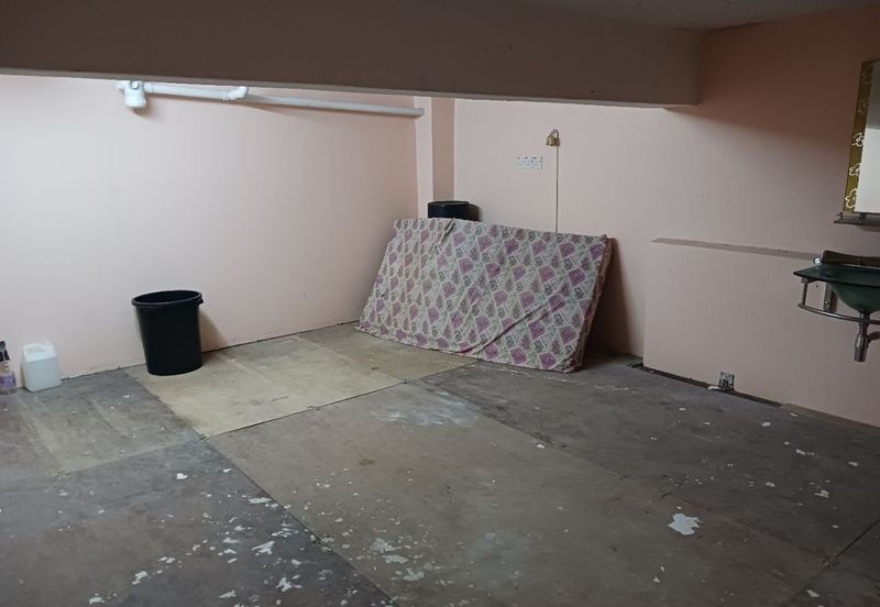 Kawasan Perniagaan Desa Ria Balakong