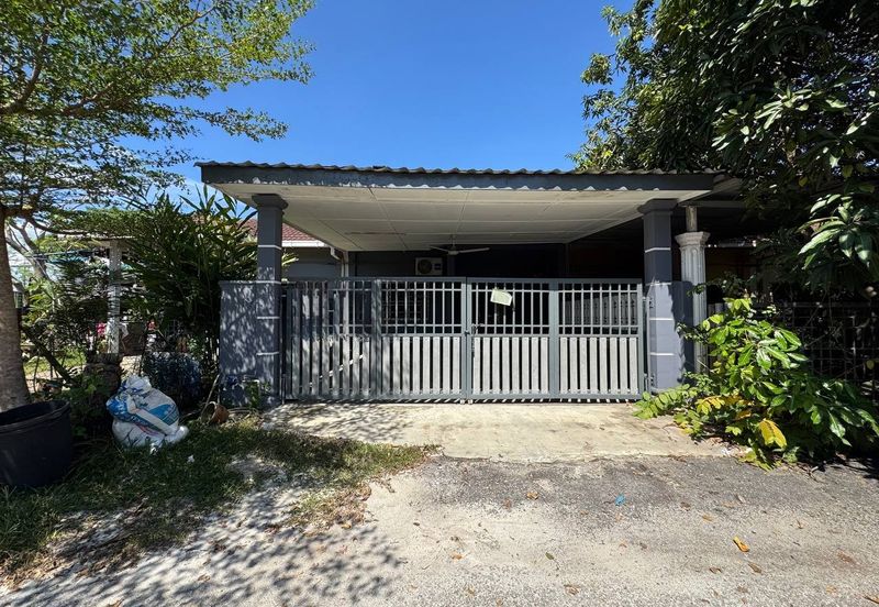 Kota Puteri, Batu Arang