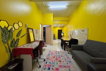 Kota Puteri, Batu Arang