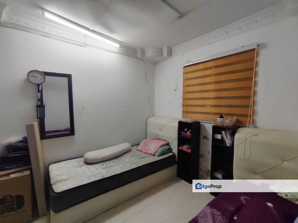 For Sale : Pangsapuri Sri Malaysia, Kampung Malaysia Tambahan, Kuala Lumpur  Asking Price : RM200,000, Kuala Lumpur, Sungai Besi