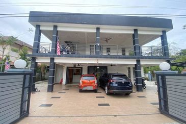 Taman Tasik Semenyih (Lake Residence)