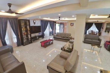 Taman Tasik Semenyih (Lake Residence)