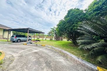 Kelab Golf Bukit Beruntung