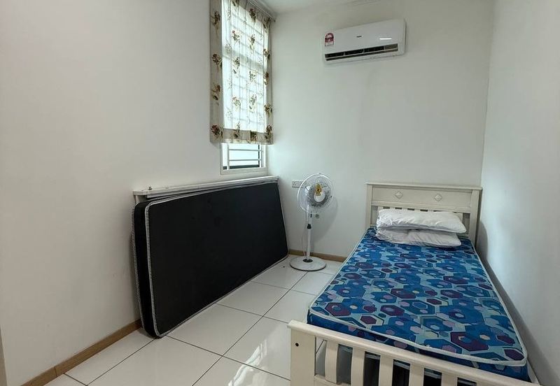 Vista Alam Serviced Apartment