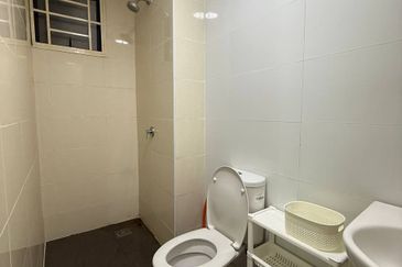 Vista Alam Serviced Apartment