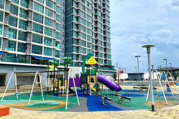 Vista Alam Serviced Apartment