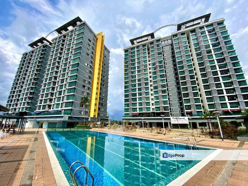 FOR RENT 🔥🔥 Partly Furnish Well Maintained Unit   RM2,300 Monthly  Vista Alam, Seksyen 14, Shah Alam, Selangor, Shah Alam