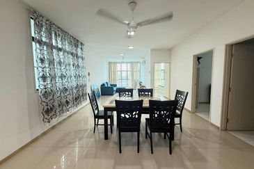 Vista Alam Serviced Apartment