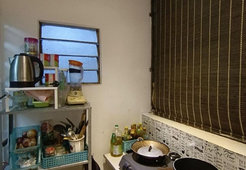 Angsana Apartment @ Taman Raintree