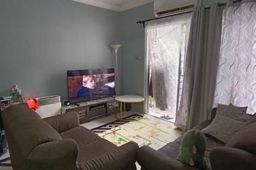 Angsana Apartment @ Taman Raintree