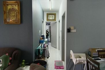 Angsana Apartment @ Taman Raintree