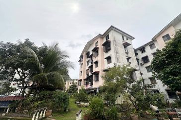 Apartment Kasawari, Taman Impian Ehsan