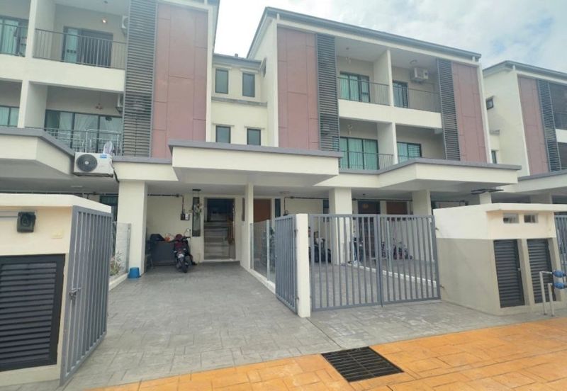 Elegan Residensi, Taman Putra Perdana