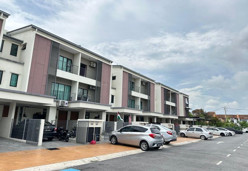 Elegan Residensi, Taman Putra Perdana