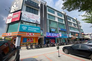 City Garden Commercial Centre