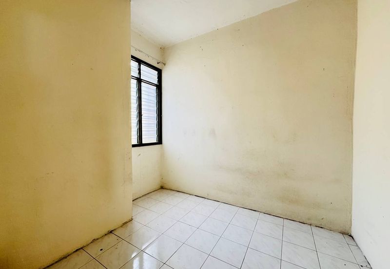 Taman Dahlia, Sepang