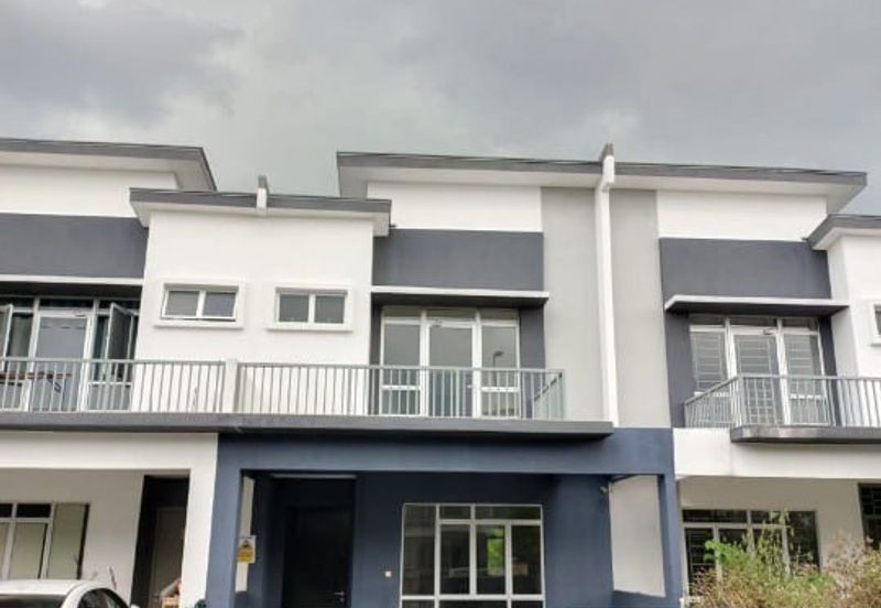 Taman Warisan Hijauan, Dengkil