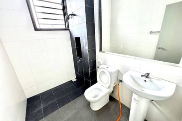 Taman Mawar, Bandar Baru Salak Tinggi