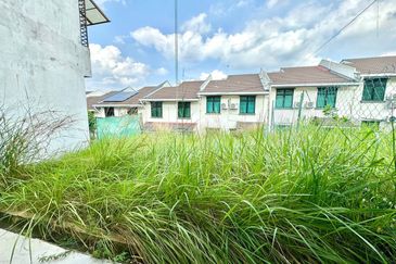 Taman Mawar, Bandar Baru Salak Tinggi