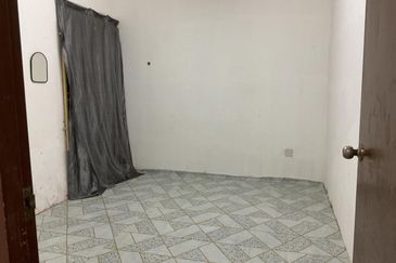 Rumah Pangsa Impian, Bandar Saujana Putra