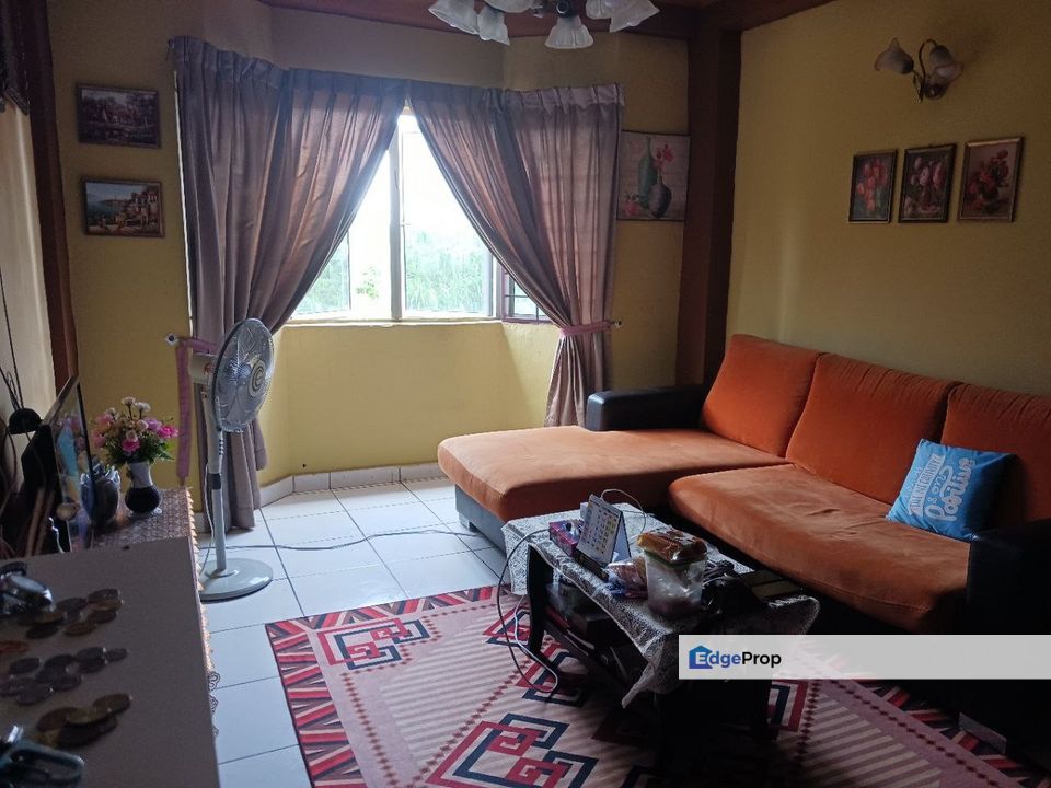 FOR SALE : APARTMENT FLORA, TAMAN IMPIAN EHSAN, BALAKONG FOR SALE Price: rm210,000.00 (Nett) (Require 10% downpayment), Selangor, Balakong