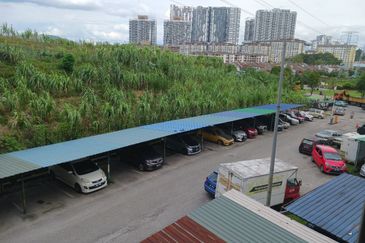 Apartment Flora, Taman Impian Ehsan