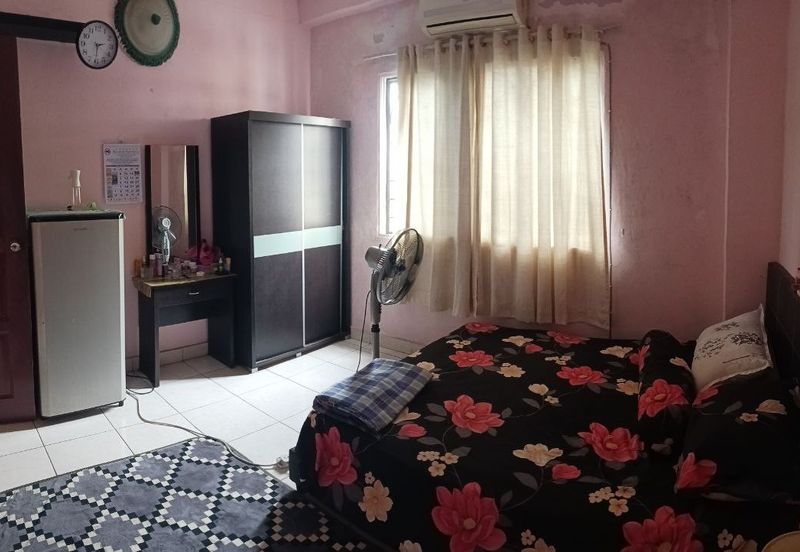 Apartment Flora, Taman Impian Ehsan