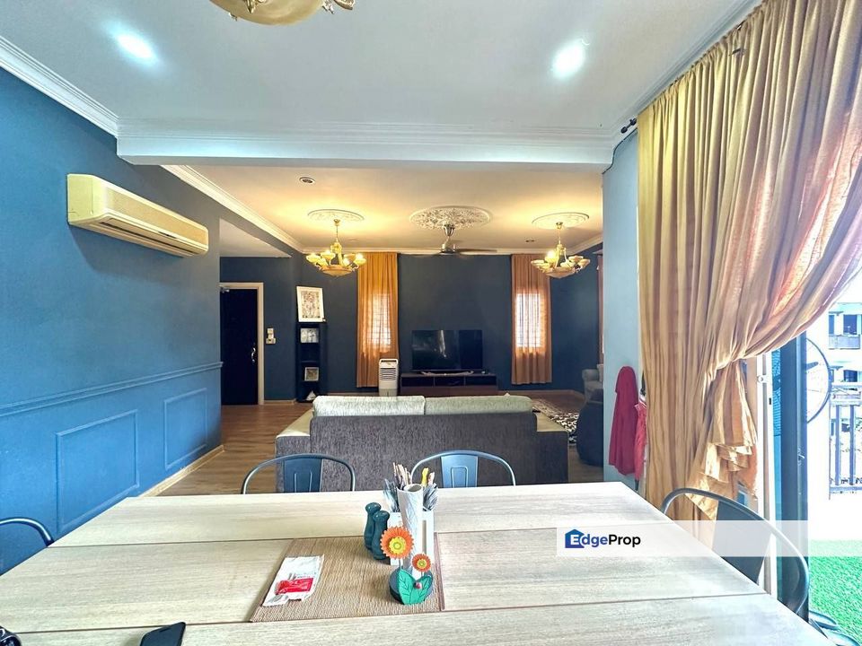 WTL  D’Melor Condominium, Cyberjaya for rent – Spacious Corner Unit  Asking Rental : RM3500 Only, Selangor, Cyberjaya