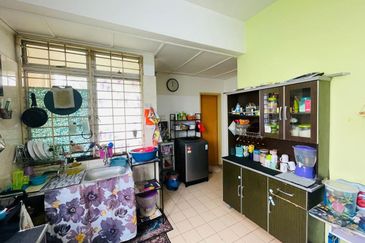 Seksyen 30, Shah Alam