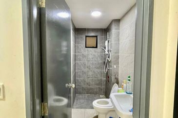 The Hipster @ Taman Desa