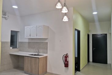 PR1MA Lakefront Homes