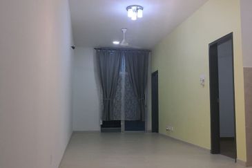 PR1MA Lakefront Homes