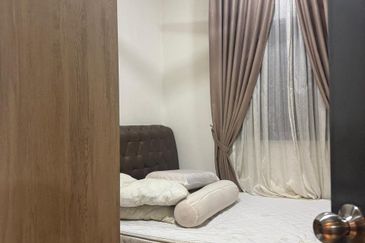 PR1MA Lakefront Homes