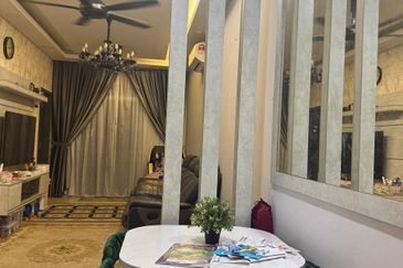 PR1MA Lakefront Homes