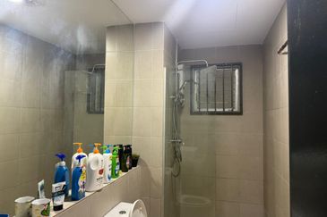 PR1MA Lakefront Homes