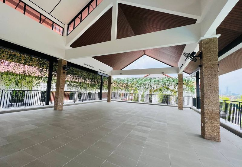 Reef Of Tropics, Setia Eco Glades