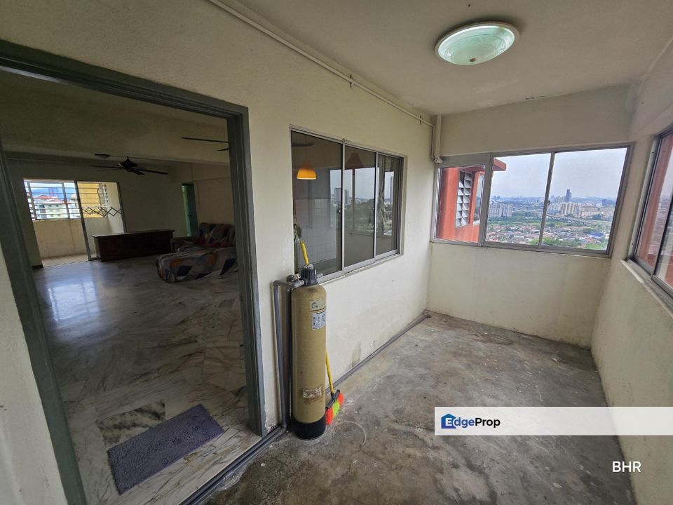 WTS / FOR SALE :  Corner Lot Winner Heights Condominium Taman Desa Petaling Kuala Lumpur, Kuala Lumpur, Desa Petaling