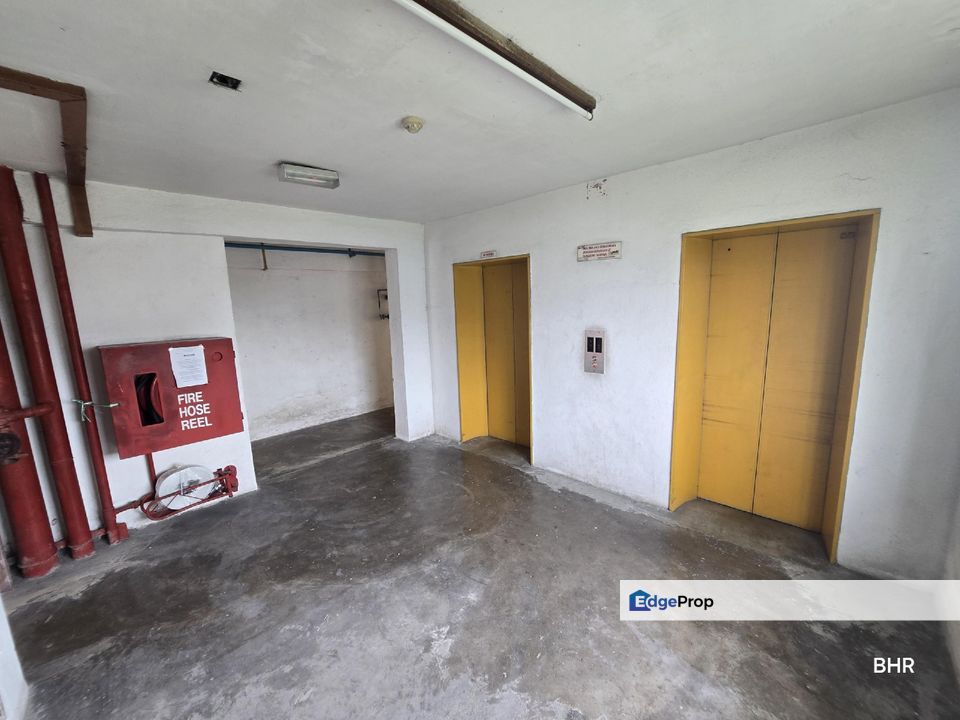 WTS / FOR SALE :  Corner Lot Winner Heights Condominium Taman Desa Petaling Kuala Lumpur, Kuala Lumpur, Desa Petaling