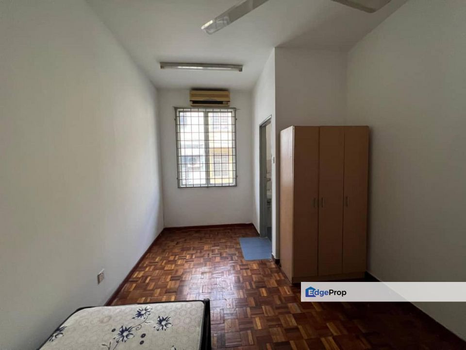 WTS / FOR SALE :  Double Storey Terrace House | Saujana Damansara, Damansara Damai || Asking Price : RM 560,000, Selangor, Petaling Jaya