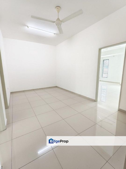 WTL / FOR RENTAL :  Double Storey Taman Hijayu 1B,  Bandar Sri Sendayan, Negeri Sembilan, Siliau