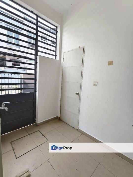 WTL / FOR RENTAL :  Double Storey Taman Hijayu 1B,  Bandar Sri Sendayan, Negeri Sembilan, Siliau