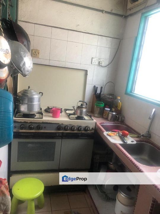 WTS / FOR SALE :  DOUBLE STOREY, JALAN RAJA ABDULLAH DUA, SEKYEN 9, SHAH ALAM || Asking Price : RM 750,000, Selangor, Shah Alam