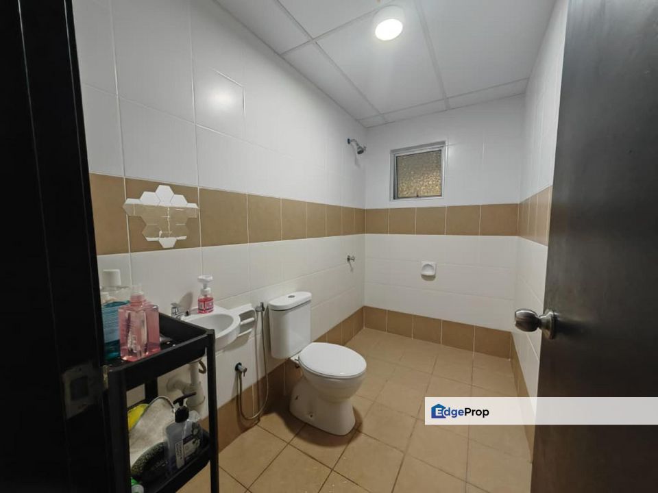 WTS / FOR SALE :  Renovated! Partially furnish! Serunai Apartment (RSKU), Bandar Bukit Raja, Klang || Asking Price : RM 355,000, Selangor, Bandar Bukit Raja